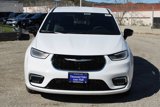 New 2025 Chrysler Pacifica Select image 2