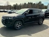 New 2025 Jeep Compass Limited image 4