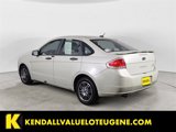 Used 2010 Ford Focus SE image 3