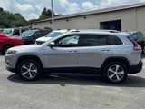Certified 2019 Jeep Cherokee Limited image 4