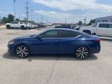 Used 2021 Nissan Altima 2.5 SR w/ SR Premium Package image 3