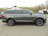 Used 2018 Lincoln Navigator Select image 2