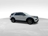 Certified 2023 Ford Explorer Limited image 3