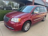 Used 2015 Chrysler Town & Country Limited Platinum w/ Trailer Tow Group image 2