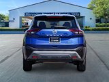 Used 2021 Nissan Rogue SV image 3