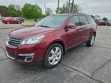 Used 2016 Chevrolet Traverse LT w/ Style and Technology Package image 2