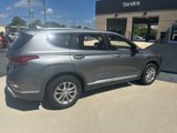 Used 2019 Hyundai Santa Fe SEL image 3