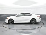 Used 2020 Toyota Camry SE image 4