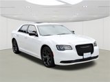 Used 2022 Chrysler 300 Touring w/ Sport Appearance Package image 3