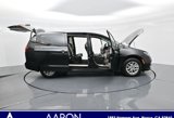 Used 2023 Chrysler Pacifica Touring-L image 3