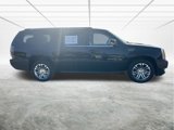 Used 2014 Cadillac Escalade ESV Premium image 3