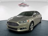 Used 2015 Ford Fusion SE w/ Equipment Group 201A image 4