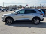New 2024 Ford Escape SE image 6
