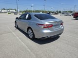 Used 2018 Toyota Camry LE image 6