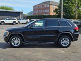 Used 2022 Jeep Grand Cherokee Laredo E image 2