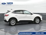 Used 2022 Ford Escape SE image 3