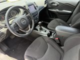 Used 2019 Jeep Cherokee Latitude w/ Popular Appearance Group image 6
