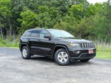 Used 2017 Jeep Grand Cherokee Laredo w/ Quick Order Package 2BE image 2