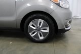 Used 2017 Kia Soul EV + image 4
