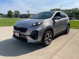 Used 2022 Kia Sportage LX image 2