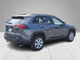 Used 2021 Toyota RAV4 LE image 4
