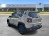 Used 2017 Jeep Renegade Trailhawk image 3