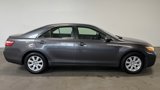 Used 2009 Toyota Camry XLE image 2