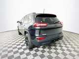 Used 2016 Jeep Cherokee Latitude w/ Comfort/Convenience Group image 5