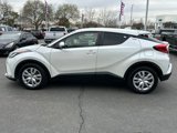 Used 2021 Toyota C-HR LE image 3