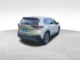 Used 2021 Nissan Rogue SV image 6