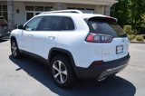 Used 2019 Jeep Cherokee Limited image 3