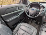 Used 2017 Ford Explorer XLT w/ Equipment Group 202A image 3