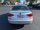 Used 2016 Volkswagen Passat 1.8T SE w/ Lighting Package (P06) image 5