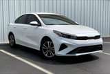 Used 2023 Kia Forte LXS image 2