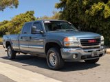 Used 2006 GMC Sierra 2500 SLE w/ Heavy-Duty Power Package image 3
