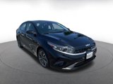 Used 2024 Kia Forte LXS image 3