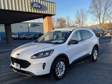 Used 2022 Ford Escape SE image 2