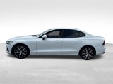 Used 2020 Volvo S60 T5 Momentum w/ Protection Package Premier image 4
