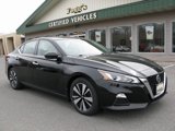 Used 2022 Nissan Altima 2.5 SV w/ SV Premium Package image 2