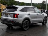 Used 2021 Kia Sorento S image 6