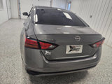 Used 2023 Nissan Altima 2.5 SV image 3