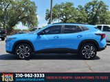 Used 2024 Chevrolet Trax RS w/ Sunroof Package image 2