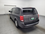 Used 2019 Dodge Grand Caravan SE image 5