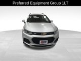 Used 2022 Chevrolet Trax LT w/ LT Convenience Package image 4