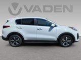 Used 2020 Kia Sportage LX image 2
