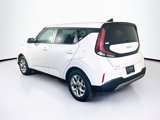 Used 2024 Kia Soul LX w/ Option Group 015 image 5