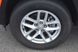 Used 2023 Jeep Grand Cherokee Laredo X image 5