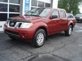 Used 2014 Nissan Frontier SV image 2