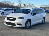 New 2025 Chrysler Pacifica Select w/ Uconnect Theater Family Group image 5