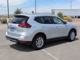 Used 2020 Nissan Rogue SV image 5